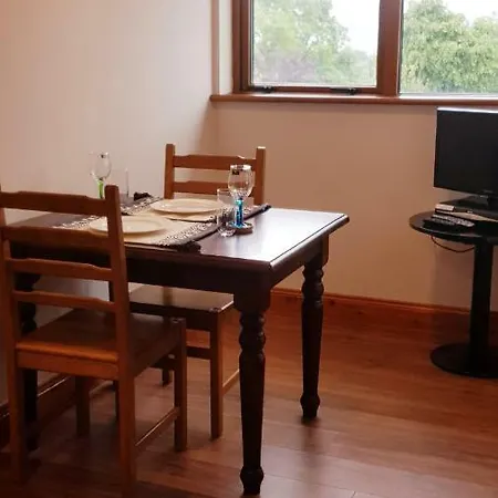 Holiday home Liscarn *